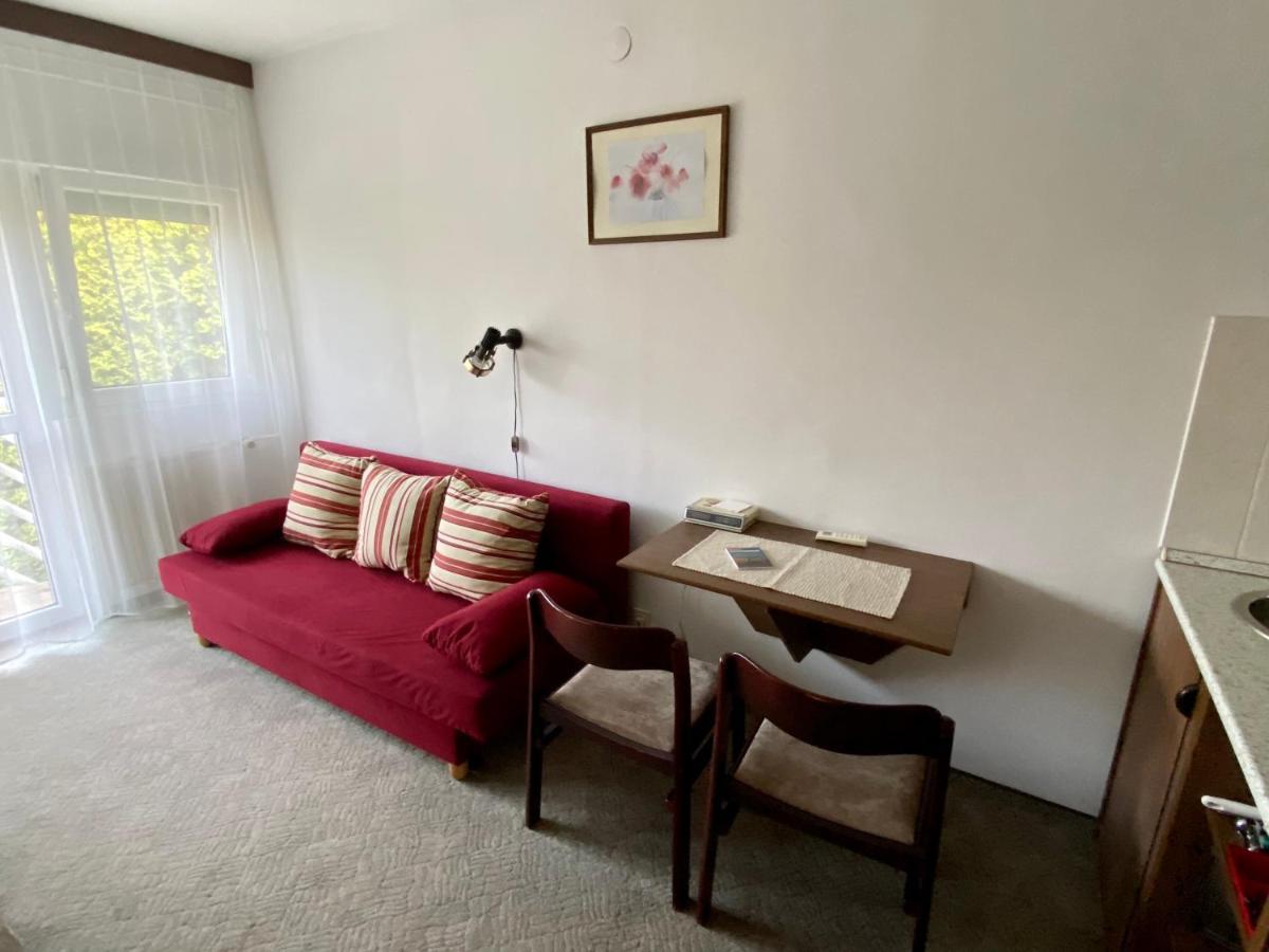 Veronika Apartman Balatongyorok Ngoại thất bức ảnh
