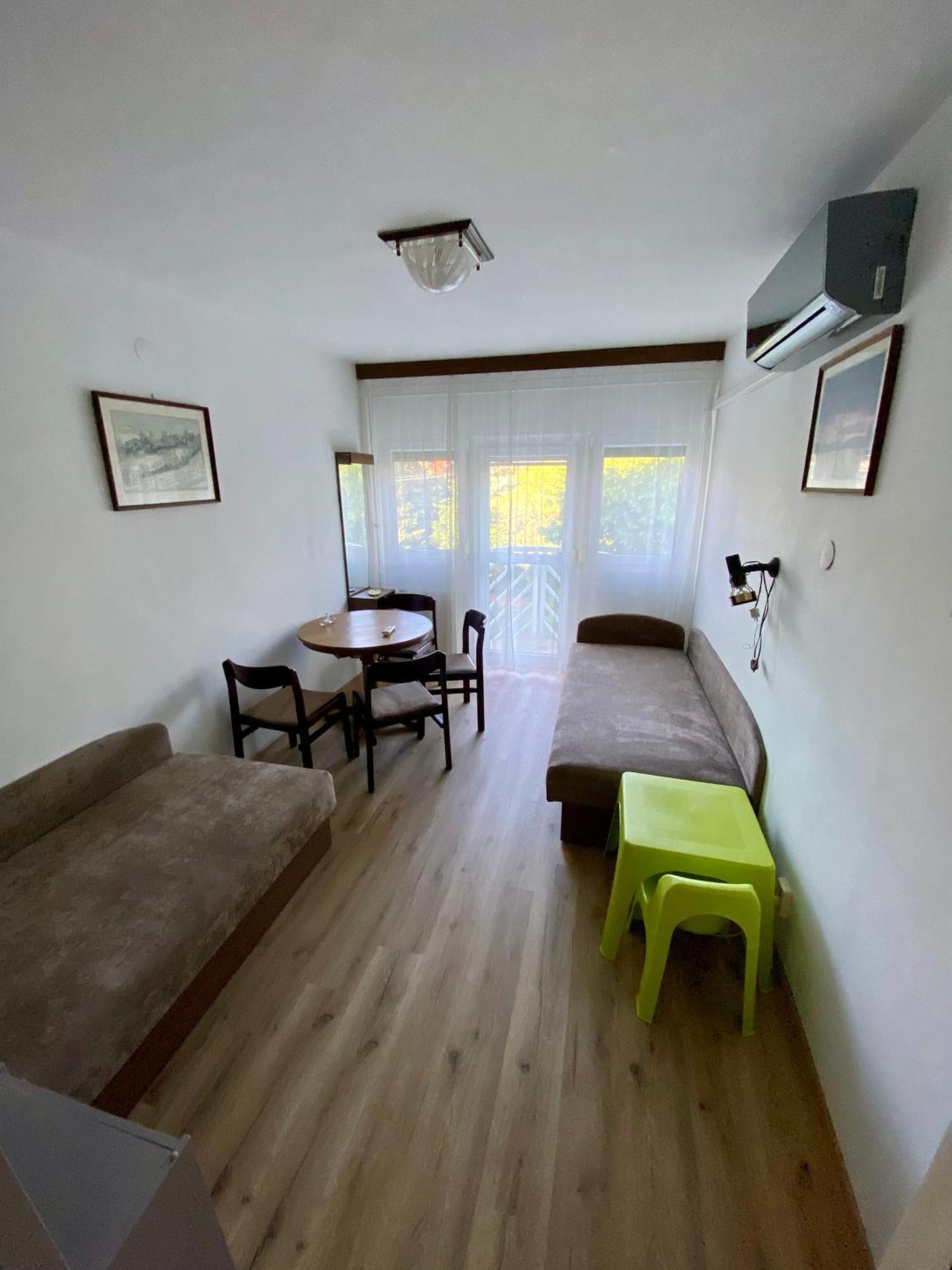 Veronika Apartman Balatongyorok Ngoại thất bức ảnh